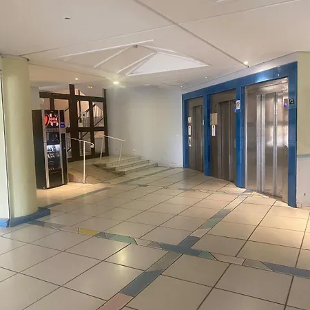 La Perla Del Mare * Cannes