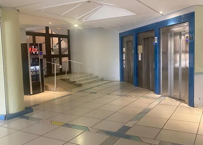 La Perla Del Mare * Cannes